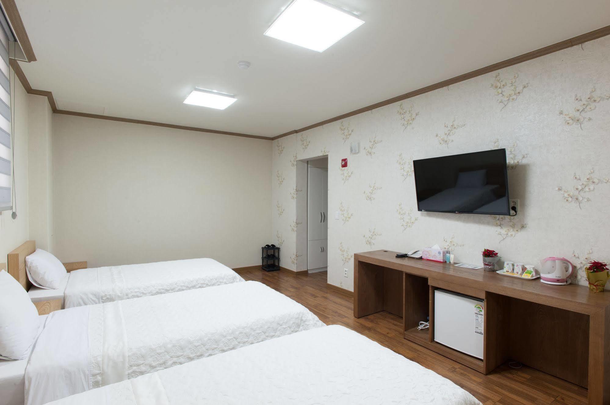 Benikea Hotel Flower Сеул Экстерьер фото